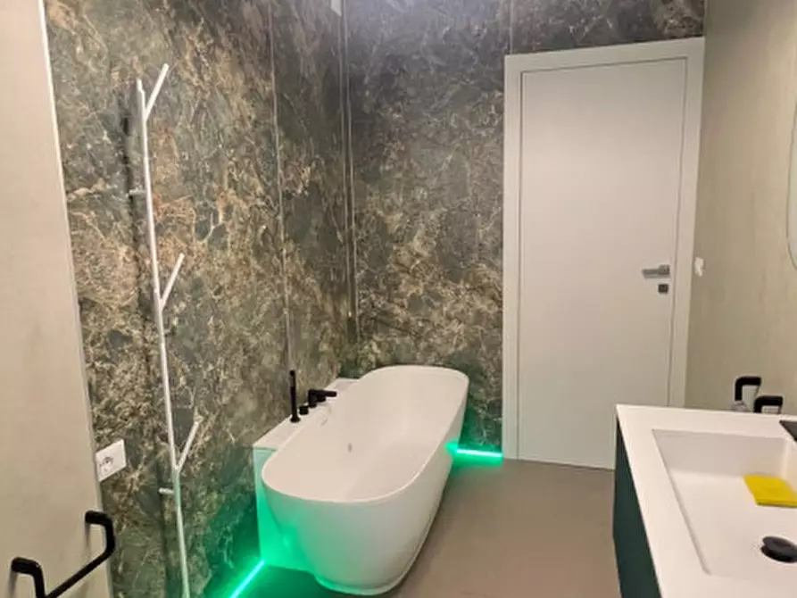 Immagine 5 di Appartamento in vendita  a Rubano