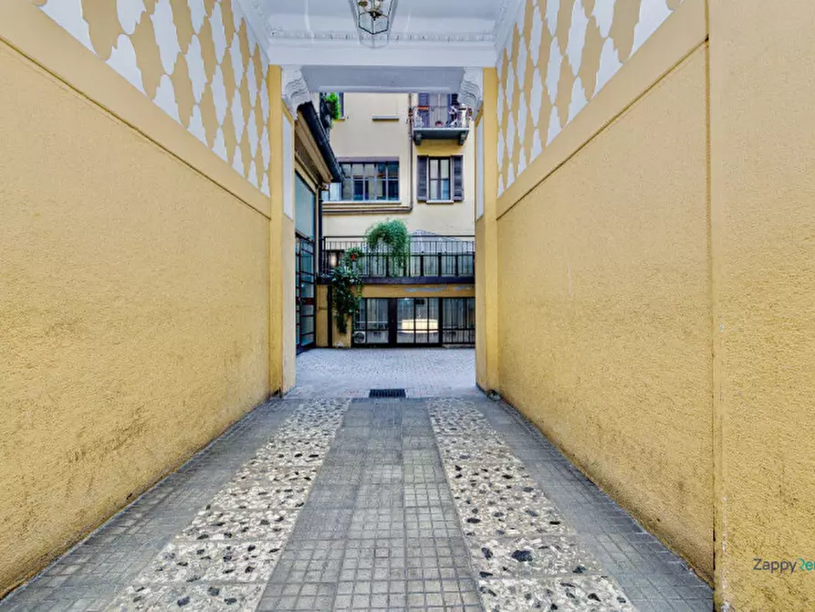 Immagine 21 di Appartamento in affitto  in Via Lodovico Settala a Milano