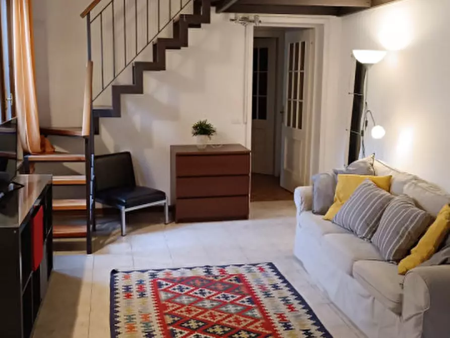 Immagine 1 di Appartamento in affitto  in Strada XXII Luglio, 45 a Parma