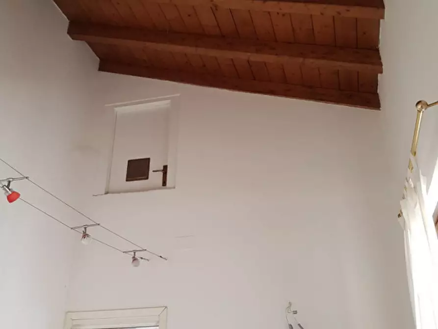 Immagine 11 di Appartamento in affitto  in Strada XXII Luglio, 45 a Parma