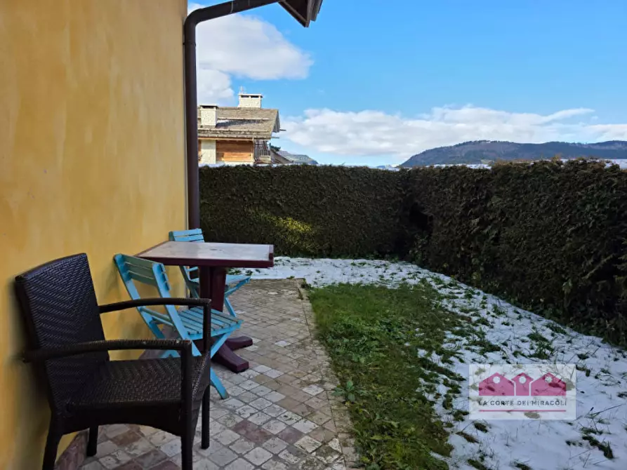 Immagine 11 di Appartamento in vendita  in Via Gaiga a Roana