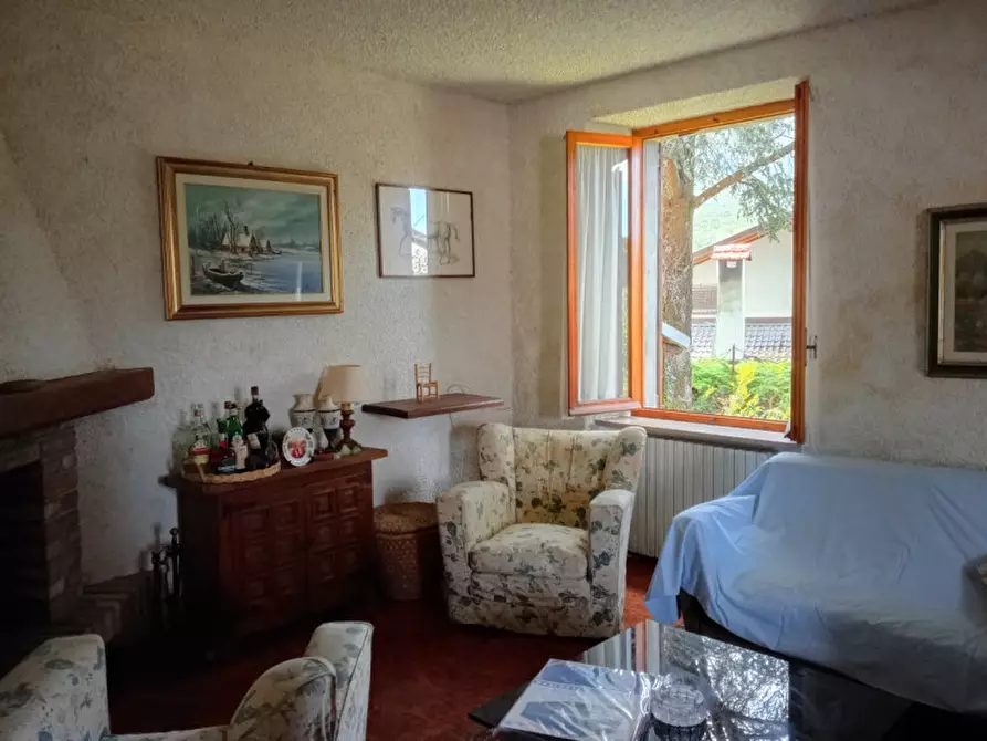 Immagine 3 di Villetta a schiera in vendita  in Sesta Inferiore a Corniglio