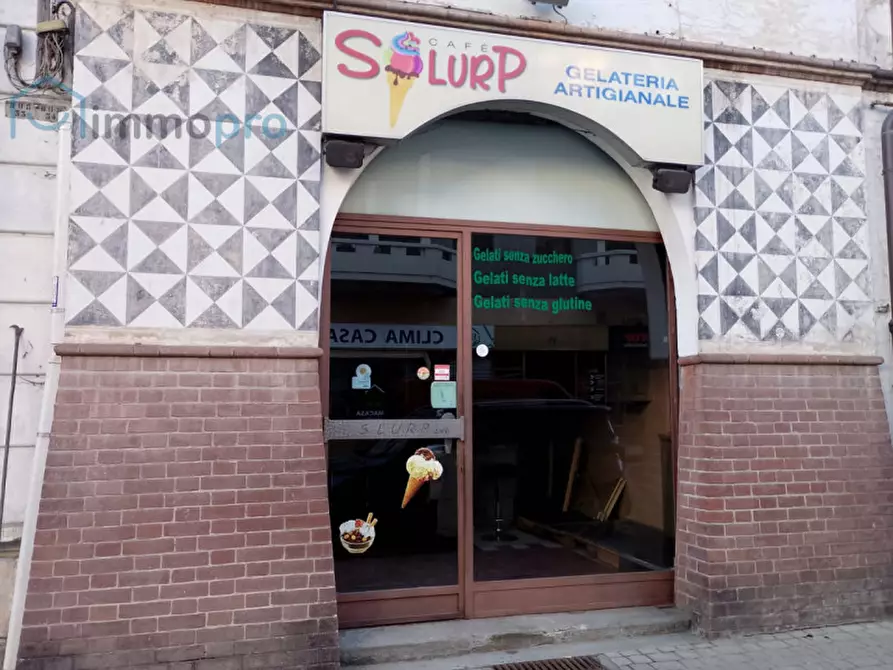 Immagine 1 di Attività commerciale in vendita  in Via Torino 8 a Cuorgnè