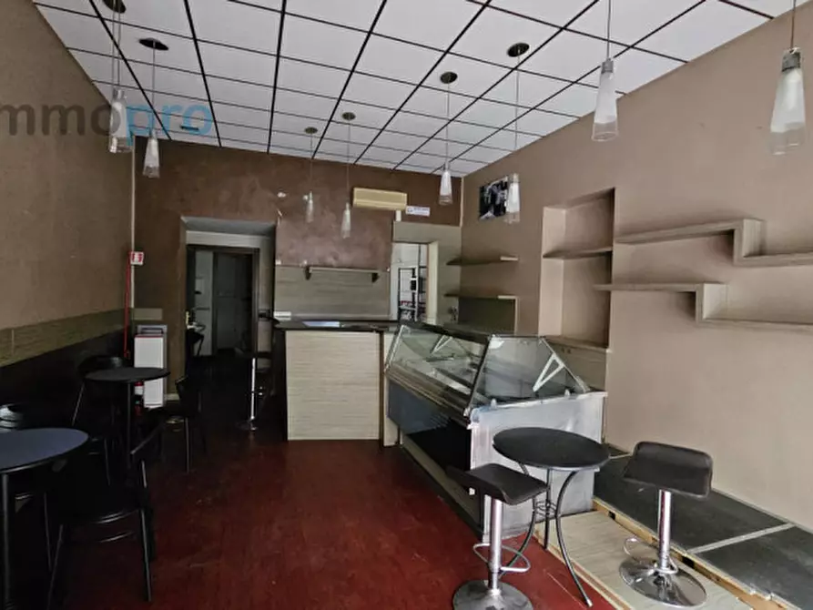 Immagine 8 di Attività commerciale in vendita  in Via Torino 8 a Cuorgnè