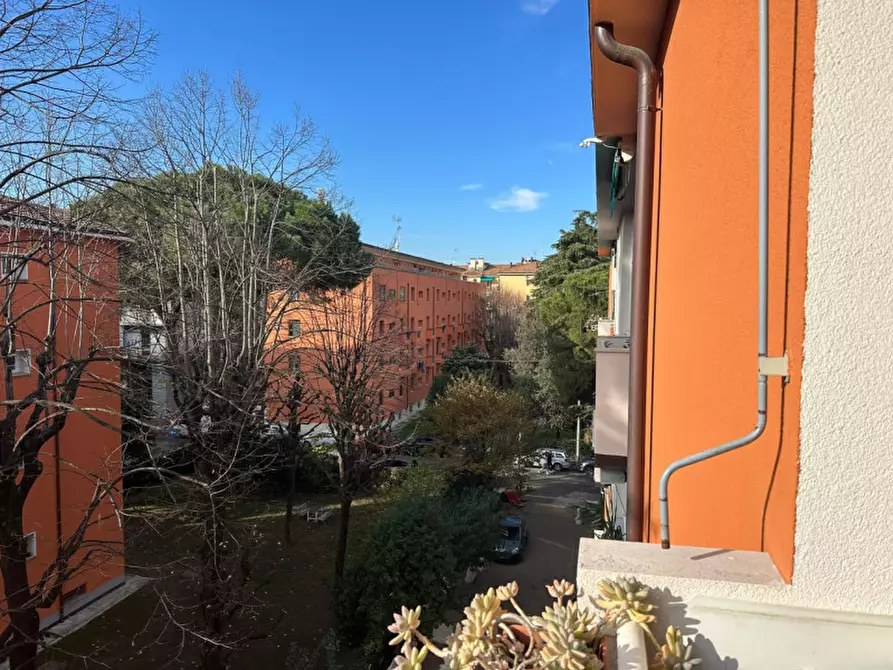 Immagine 12 di Appartamento in vendita  in Via degli Orti a Bologna