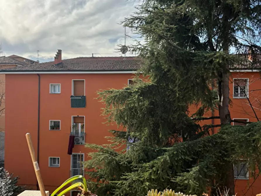 Immagine 13 di Appartamento in vendita  in Via degli Orti a Bologna