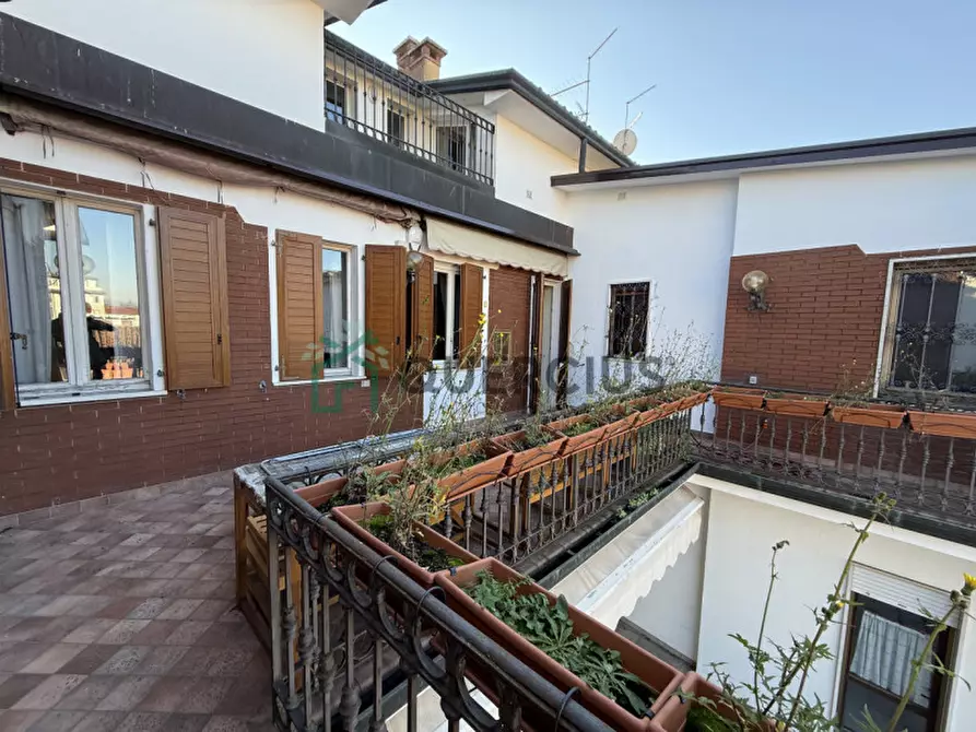 Immagine 26 di Appartamento in vendita  in Piazza della Costituzione a San Bonifacio