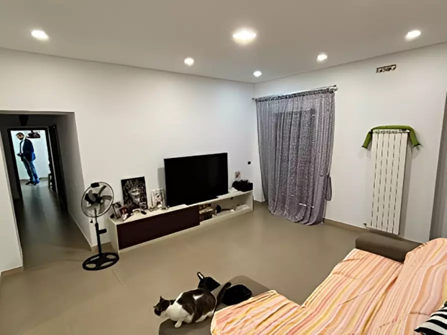 Immagine 3 di Appartamento in vendita  in Via Francesco Bellucci Sessa 3 a Portici