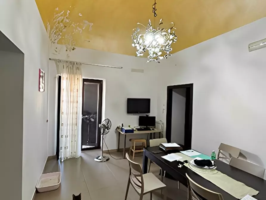 Immagine 5 di Appartamento in vendita  in Via Francesco Bellucci Sessa 3 a Portici