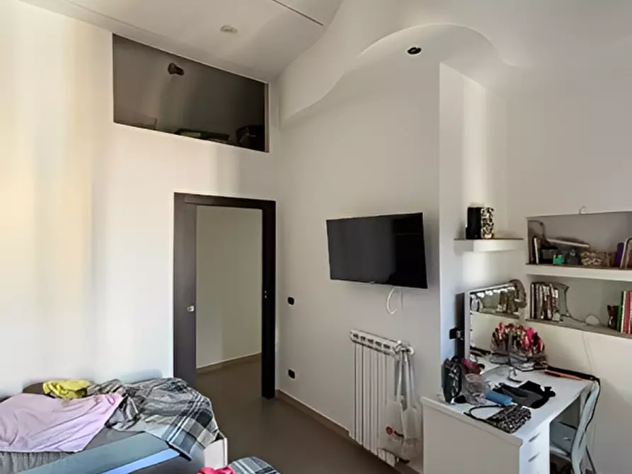 Immagine 8 di Appartamento in vendita  in Via Francesco Bellucci Sessa 3 a Portici