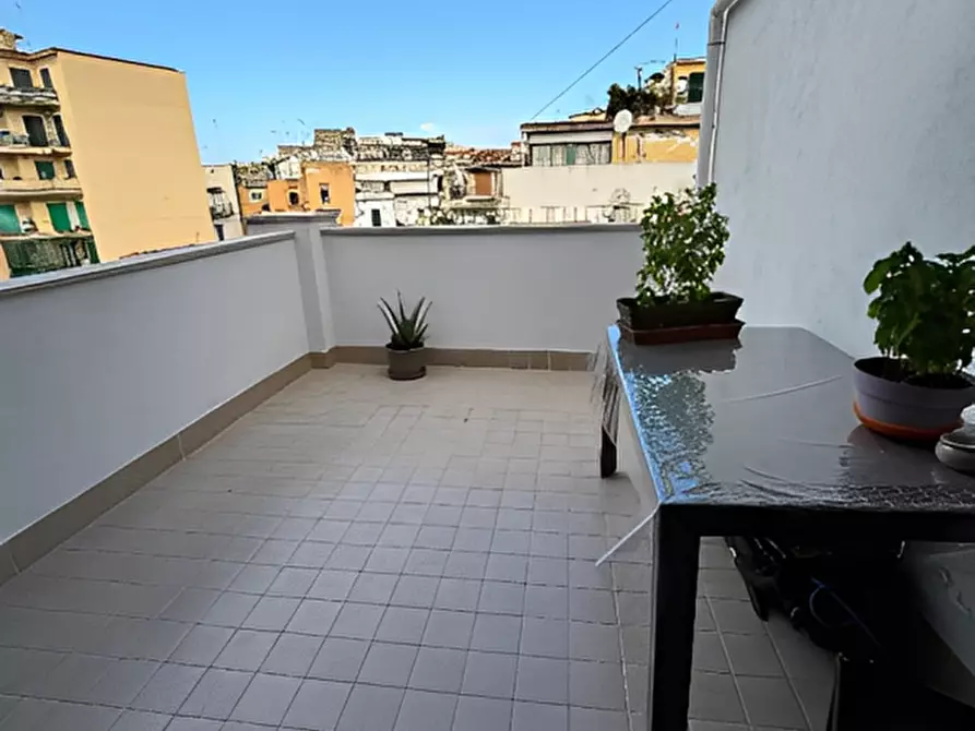 Immagine 12 di Appartamento in vendita  in Via Francesco Bellucci Sessa 3 a Portici