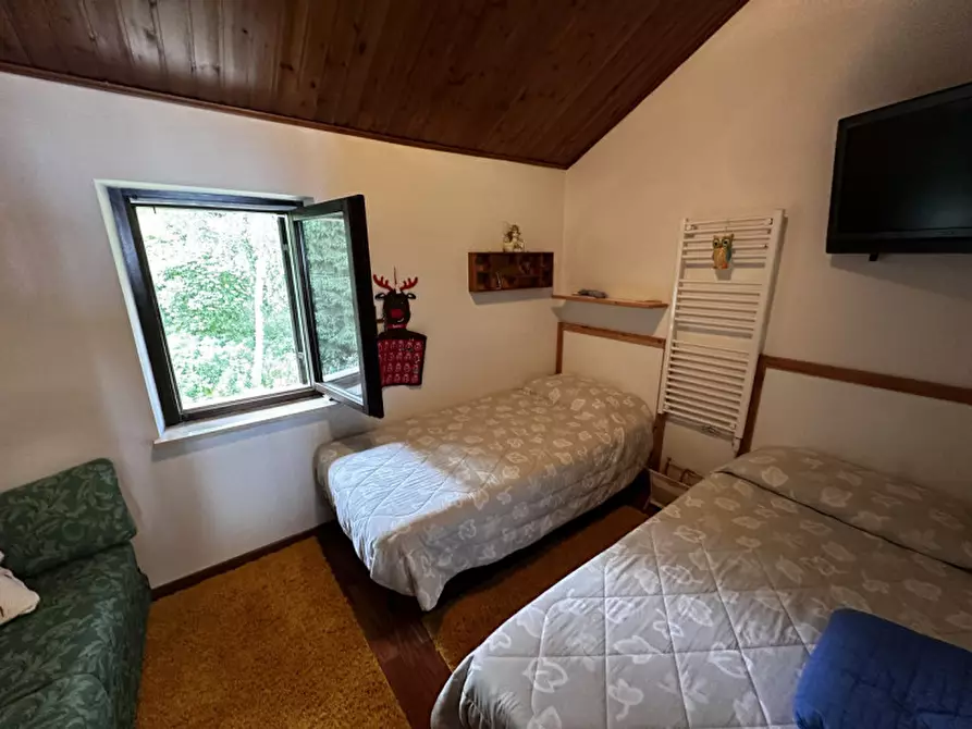 Immagine 5 di Appartamento in vendita  in Via del bosco a Brentonico