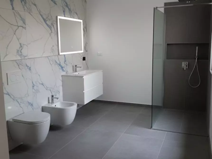 Immagine 18 di Villetta a schiera in vendita  in Via San Pio x 31 a Castelfranco Veneto