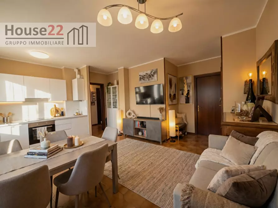 Immagine 1 di Appartamento in vendita  in Strada Postumia 205 a Vicenza