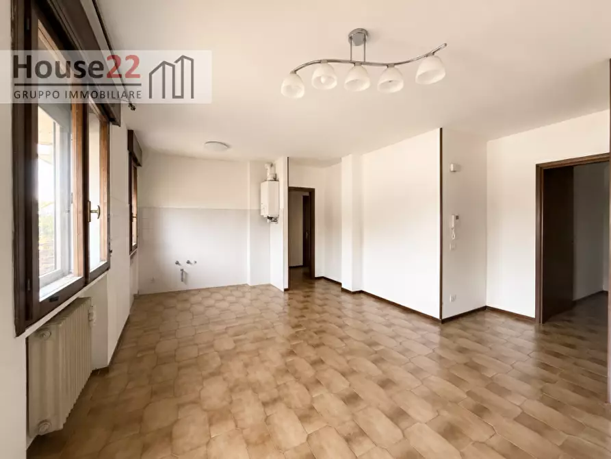 Immagine 8 di Appartamento in vendita  in Strada Postumia 205 a Vicenza