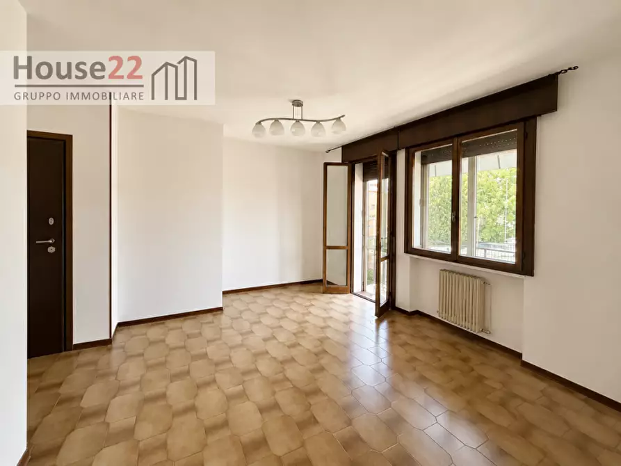 Immagine 9 di Appartamento in vendita  in Strada Postumia 205 a Vicenza