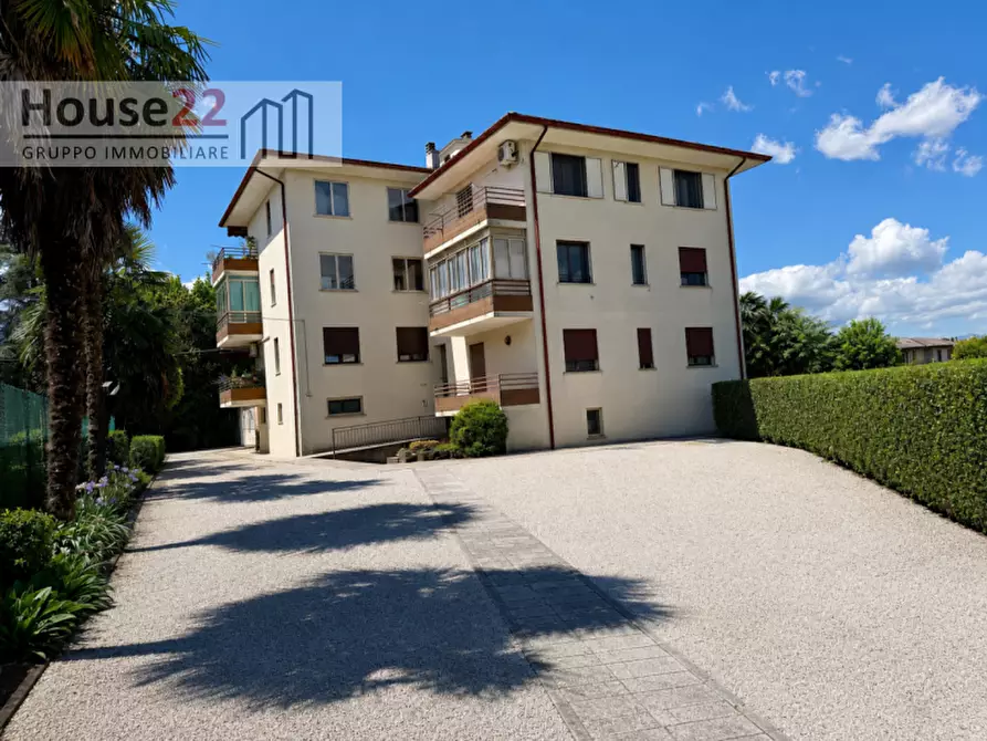 Immagine 20 di Appartamento in vendita  in Strada Postumia 205 a Vicenza