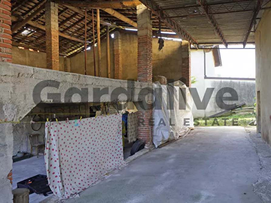 Immagine 4 di Rustico / casale in vendita  in Via indipendenza 19 a Puegnago Sul Garda
