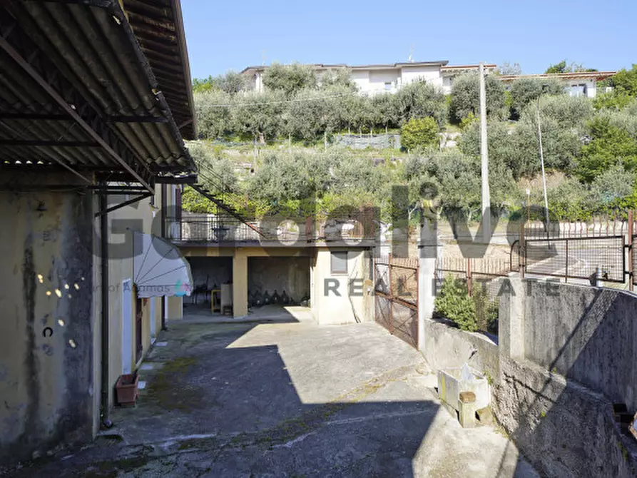 Immagine 6 di Rustico / casale in vendita  in Via indipendenza 19 a Puegnago Sul Garda