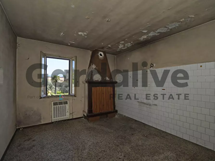 Immagine 15 di Rustico / casale in vendita  in Via indipendenza 19 a Puegnago Sul Garda