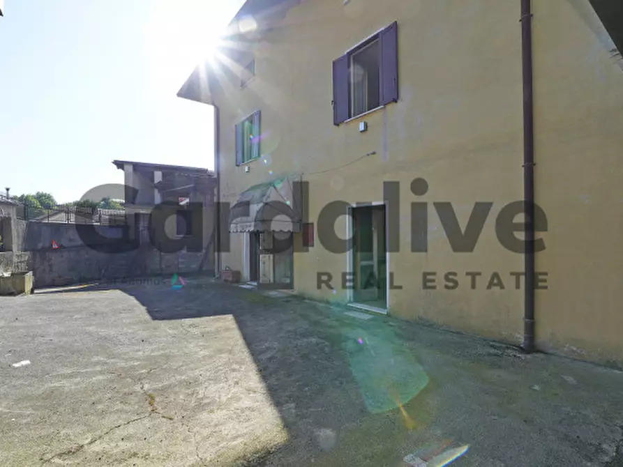Immagine 21 di Rustico / casale in vendita  in Via indipendenza 19 a Puegnago Sul Garda