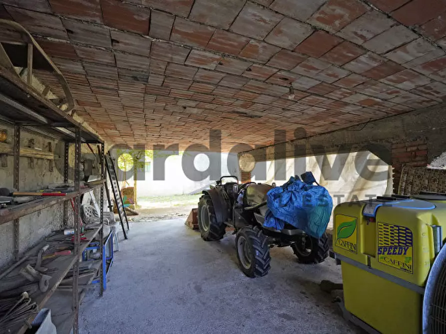 Immagine 23 di Rustico / casale in vendita  in Via indipendenza 19 a Puegnago Sul Garda