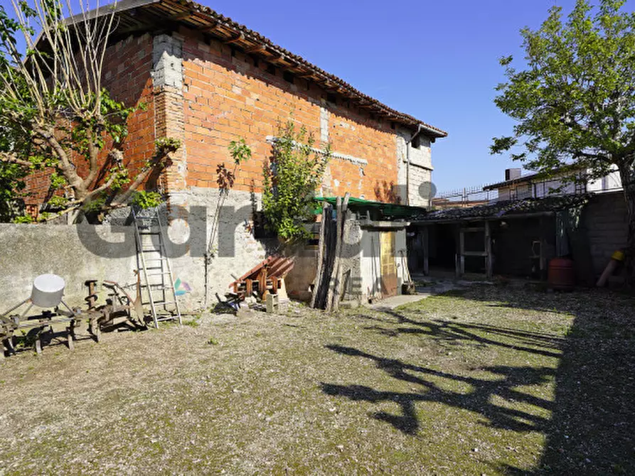 Immagine 29 di Rustico / casale in vendita  in Via indipendenza 19 a Puegnago Sul Garda