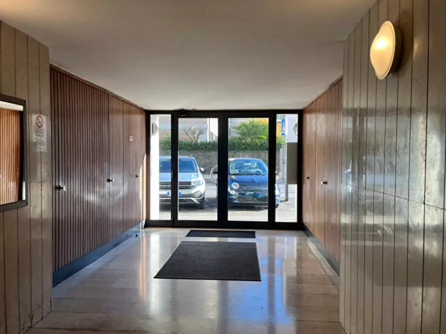 Immagine 11 di Appartamento in vendita  a Padova