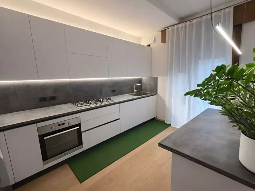 Immagine 4 di Appartamento in vendita  in Via Luigi Sartorio a Treviso