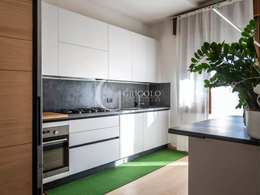 Immagine 4 di Appartamento in vendita  in Vicolo San Pelaio A a Treviso