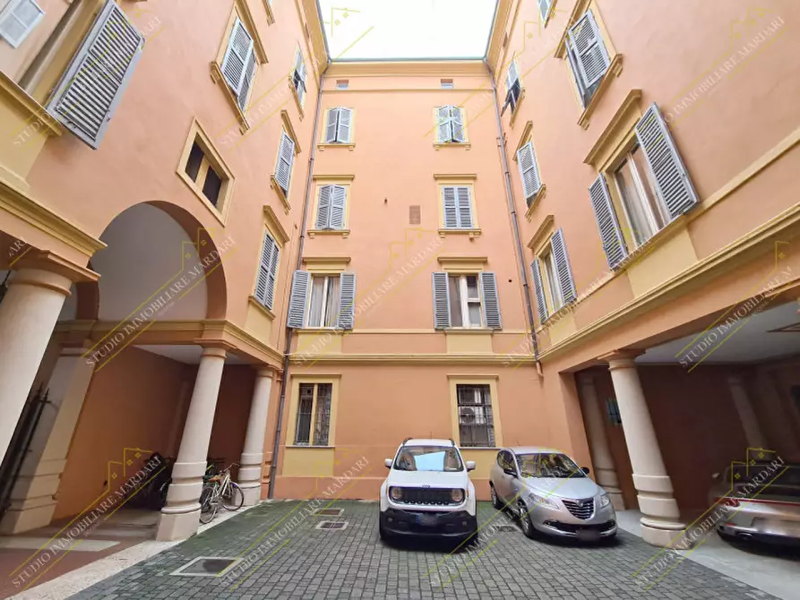 Immagine 2 di Appartamento in vendita  in Viale Caduti in Guerra a Modena