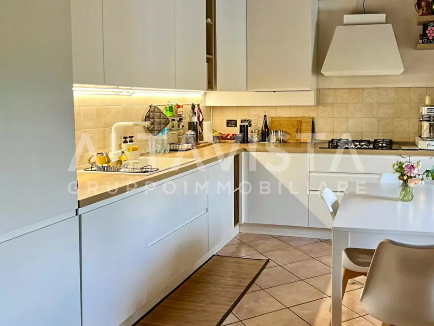 Immagine 8 di Appartamento in vendita  in Via Vittorio Veneto a Mazzano