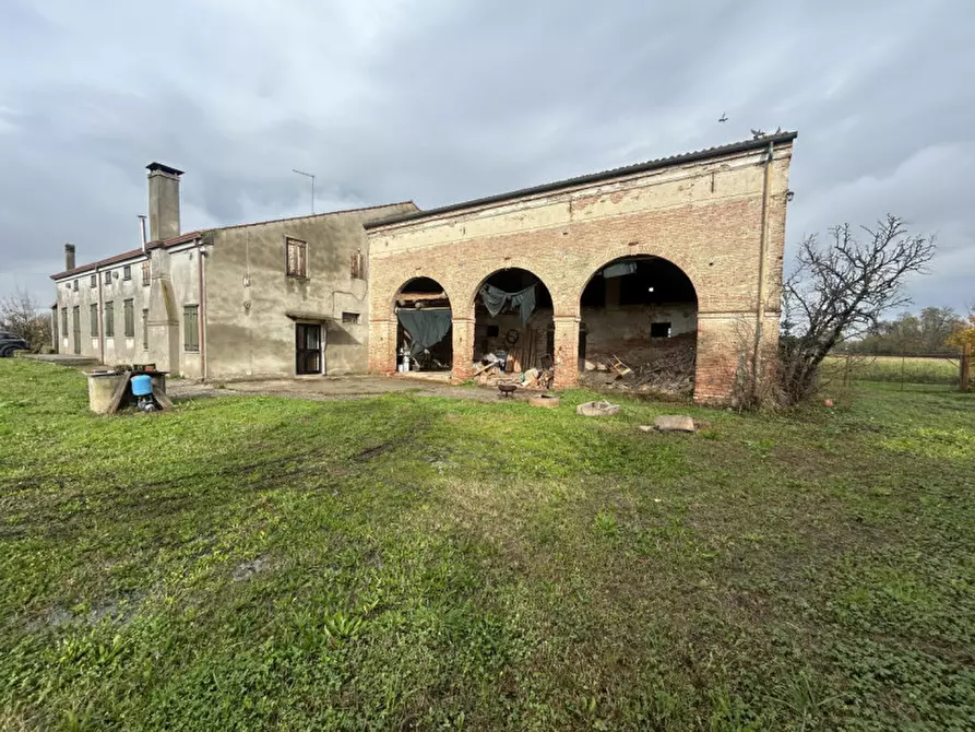 Immagine 1 di Rustico / casale in vendita  in Via Reolda a Veggiano