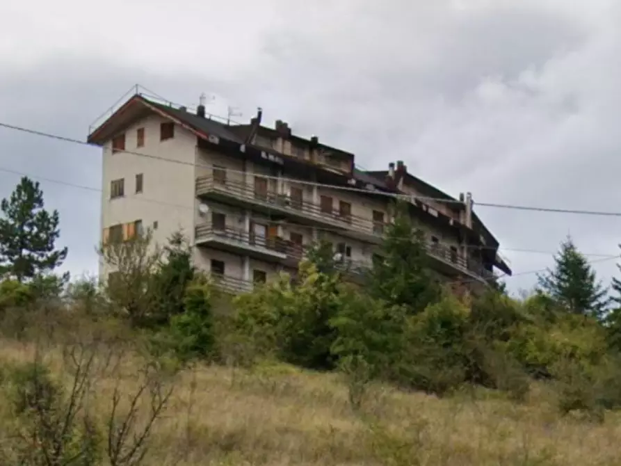 Immagine 1 di Appartamento in vendita  in Via Tiburtina Valeria, Tagliacozzo AQ, Italia a Tagliacozzo