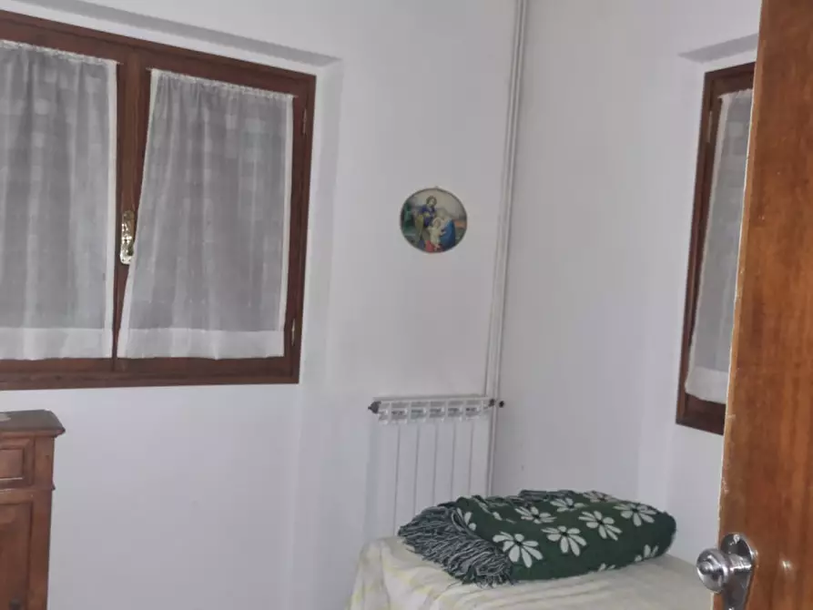 Immagine 3 di Casa indipendente in vendita  a Riolunato