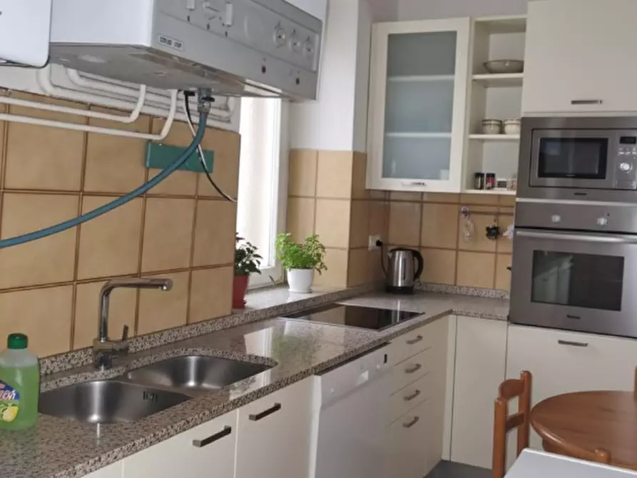 Immagine 11 di Casa indipendente in vendita  a Riolunato