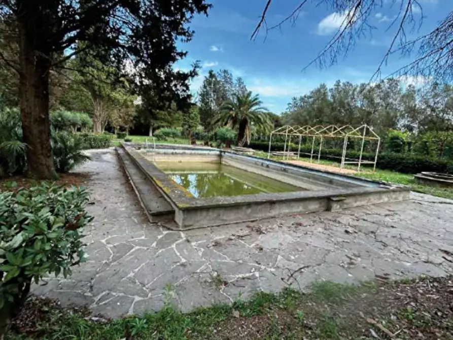 Immagine 6 di Villa in vendita  in Via Appia Antica, 280, 00178 Roma RM, Italia a Roma