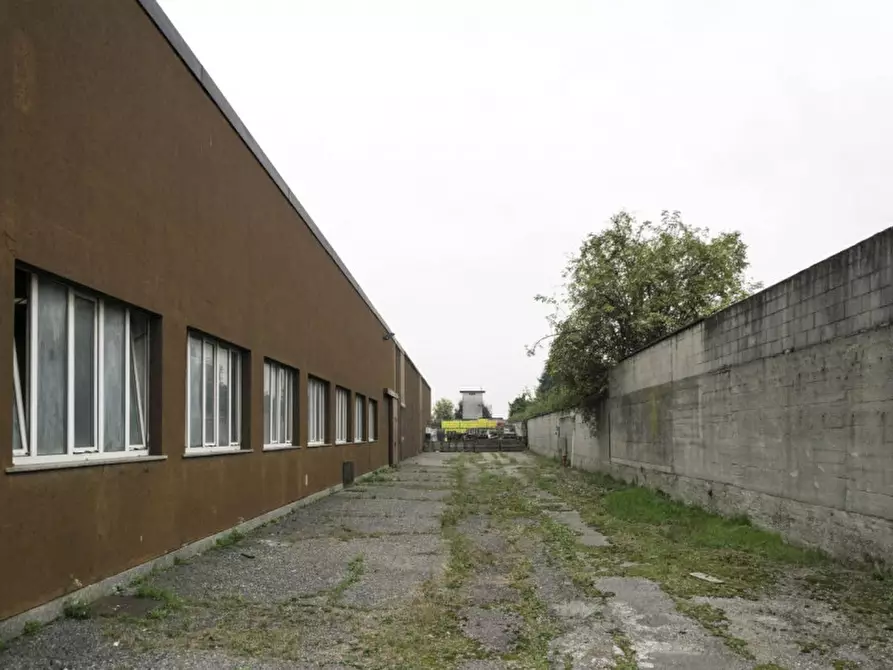 Immagine 6 di Capannone industriale in vendita  in Via Lazzaretto, 21042 Caronno Pertusella VA, Italia a Caronno Pertusella