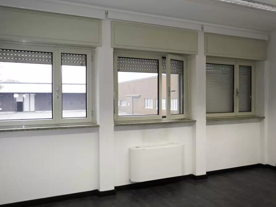 Immagine 11 di Capannone industriale in vendita  in Via Lazzaretto, 21042 Caronno Pertusella VA, Italia a Caronno Pertusella