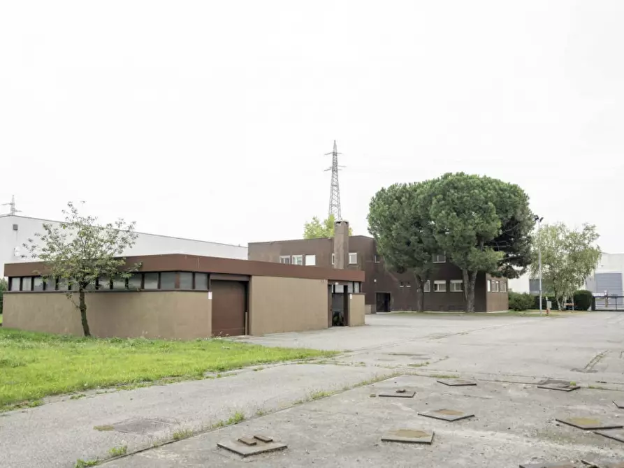 Immagine 18 di Capannone industriale in vendita  in Via Lazzaretto, 21042 Caronno Pertusella VA, Italia a Caronno Pertusella