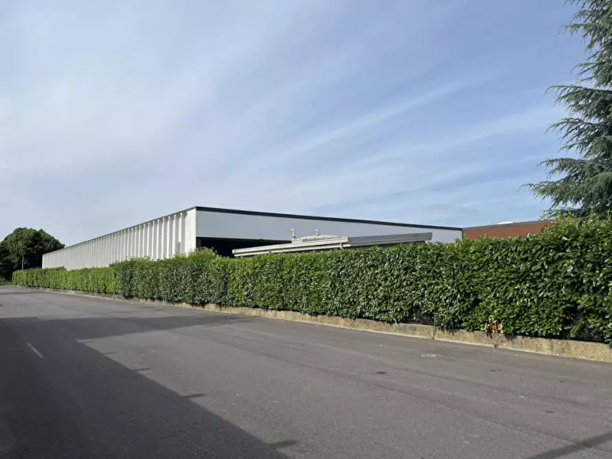 Immagine 24 di Capannone industriale in vendita  in Via Lazzaretto, 21042 Caronno Pertusella VA, Italia a Caronno Pertusella