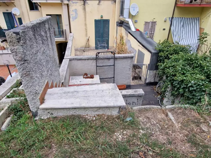 Immagine 5 di Negozio in vendita  in Piazza Rosselli, 24, 60100 Ancona AN, Italia a Ancona