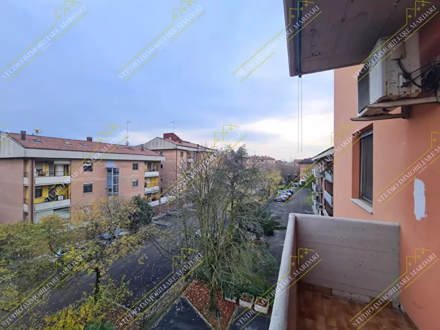 Immagine 19 di Appartamento in vendita  in Via Tito Speri a Modena