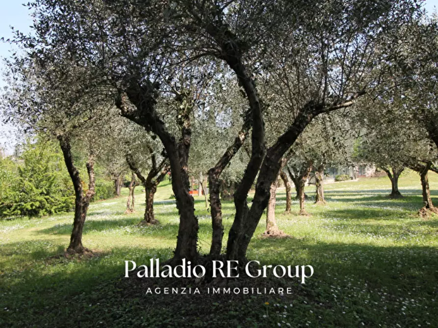 Immagine 22 di Casa indipendente in vendita  in Viale Sant'Agostino a Vicenza