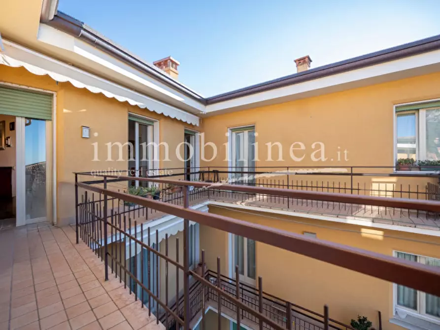 Immagine 5 di Appartamento in vendita  in VIA SAN GIOVANNI n. 7 Piano 3 a Garda