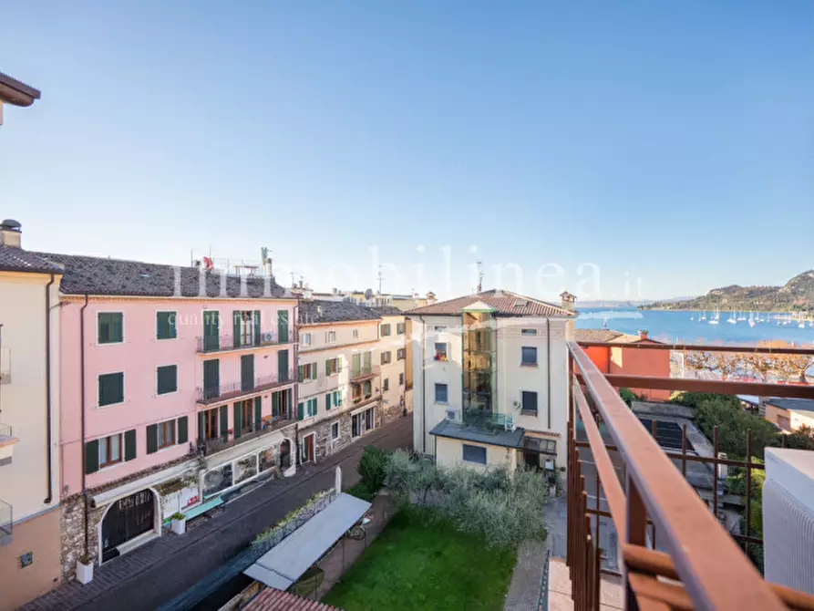 Immagine 12 di Appartamento in vendita  in VIA SAN GIOVANNI n. 7 Piano 3 a Garda