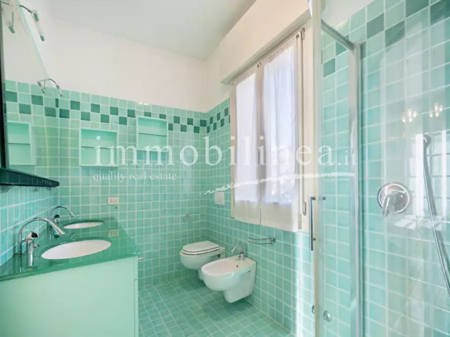 Immagine 21 di Appartamento in vendita  in VIA SAN GIOVANNI n. 7 Piano 3 a Garda