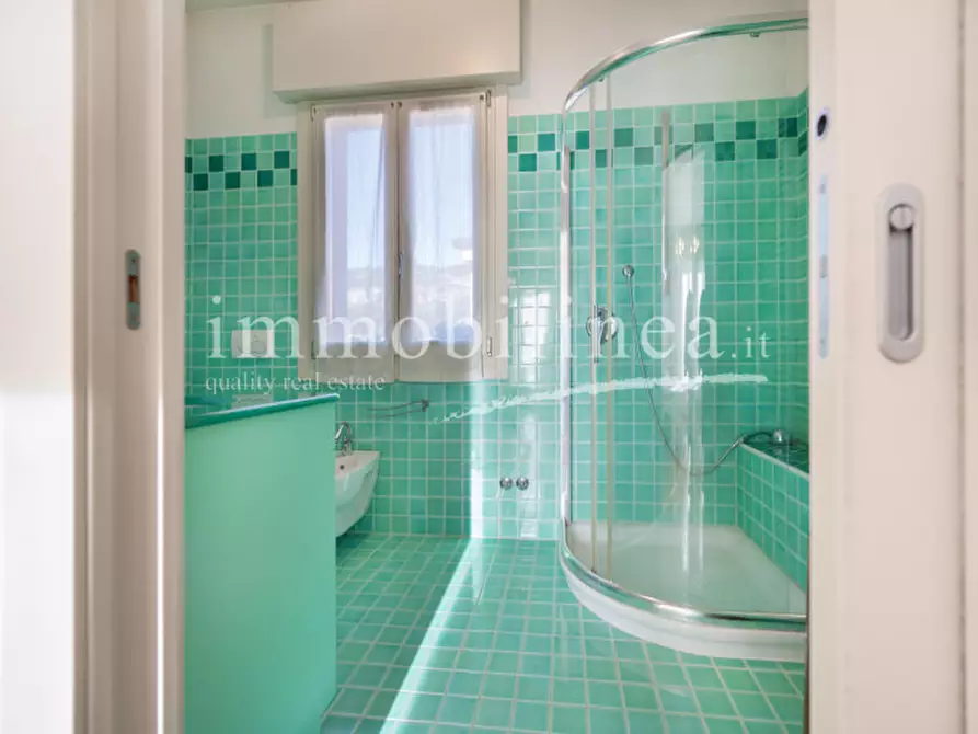 Immagine 22 di Appartamento in vendita  in VIA SAN GIOVANNI n. 7 Piano 3 a Garda