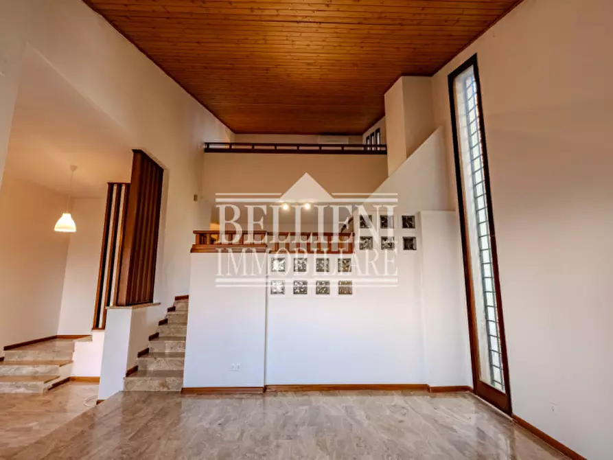 Immagine 1 di Villa in vendita  in via Giardi a Arcugnano