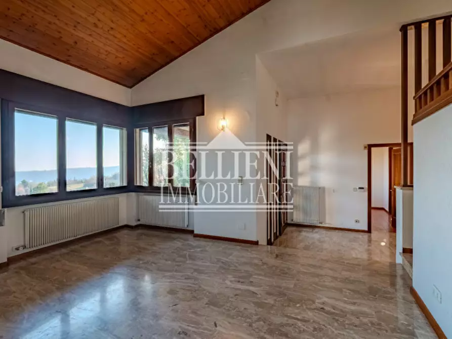 Immagine 3 di Villa in vendita  in via Giardi a Arcugnano
